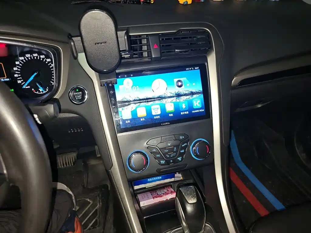 Ford Mondeo — миниатюра 6