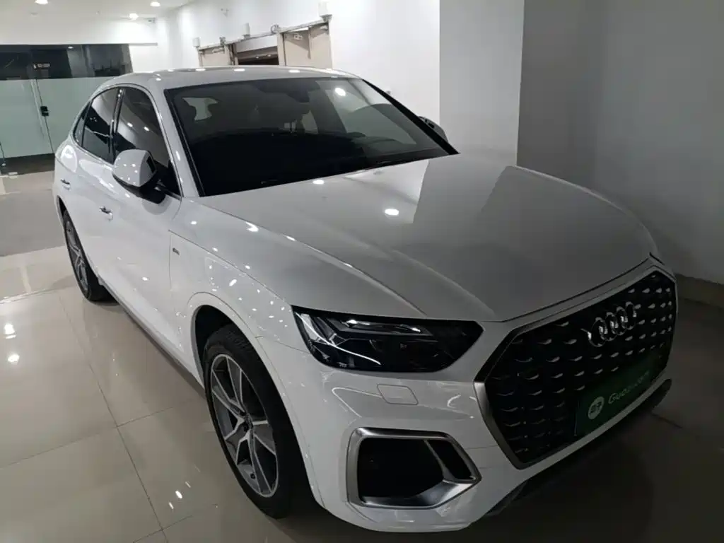 Audi Q5L Sportback — миниатюра 4