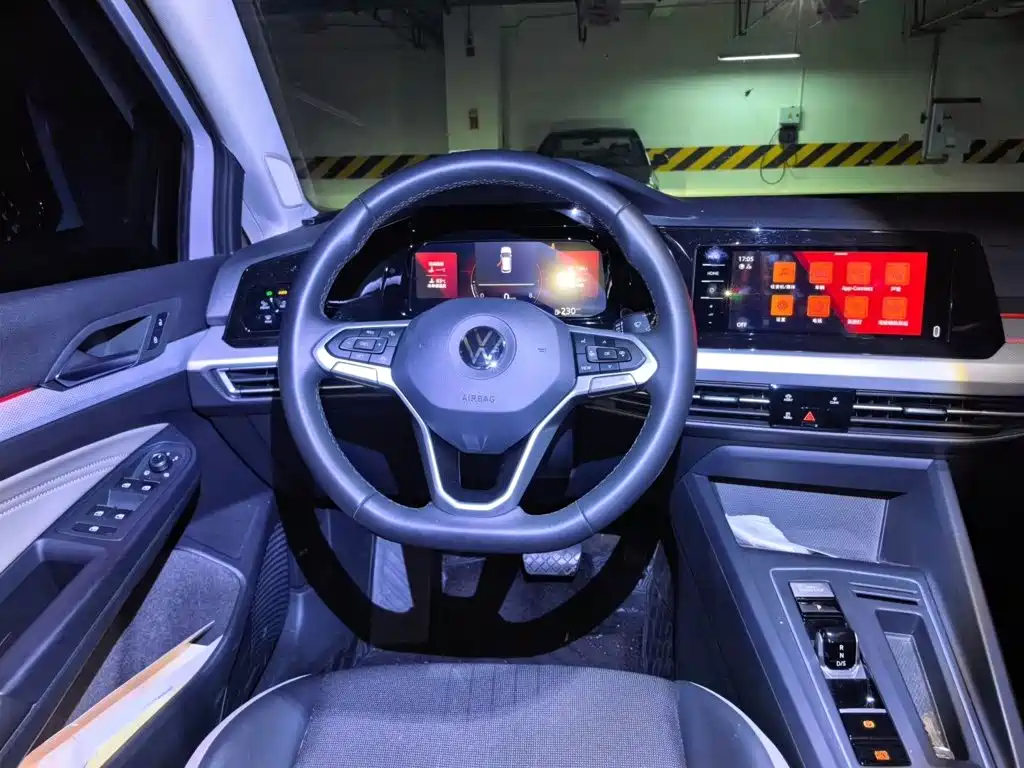 Volkswagen Golf — миниатюра 6