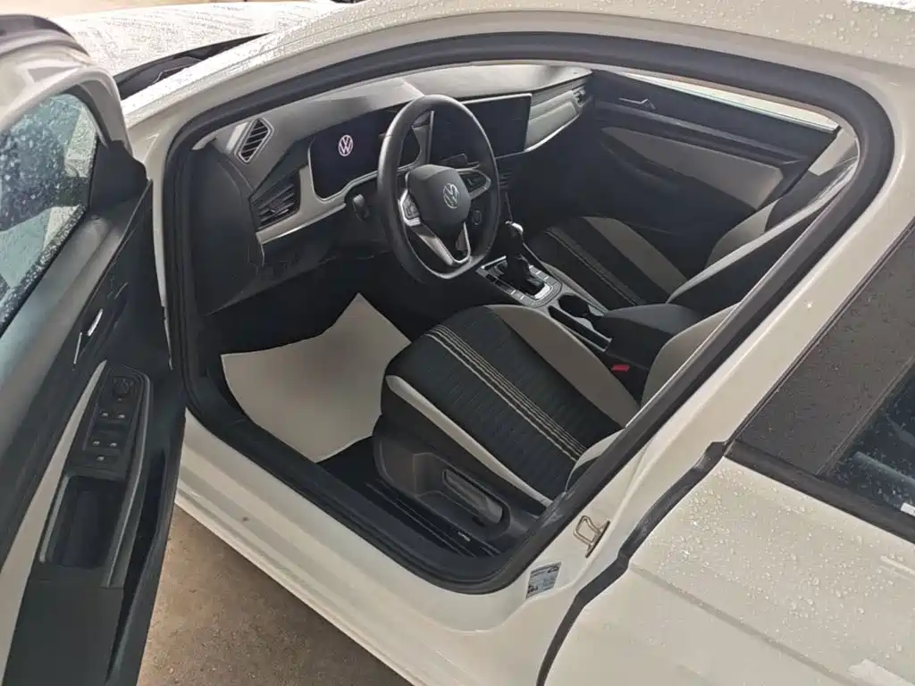 Volkswagen Bora — миниатюра 16