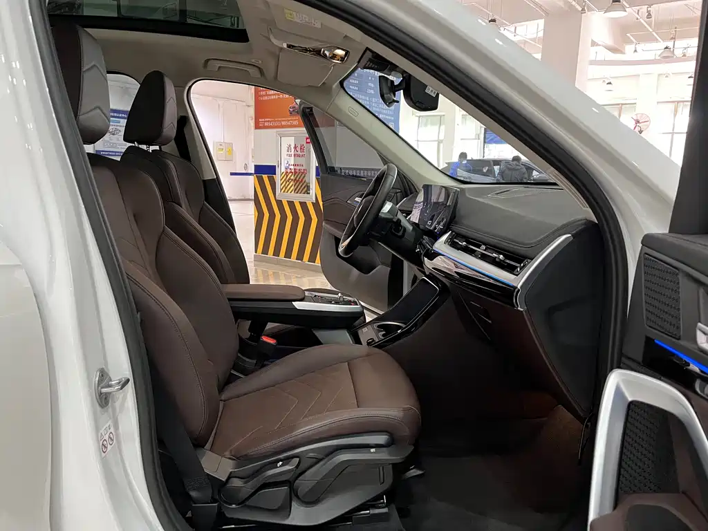 BMW X1 2023 sDrive20Li X
