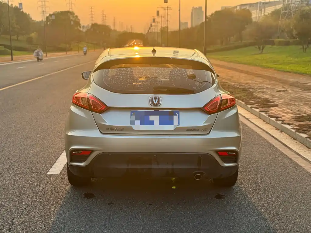 Changan Eado XT — миниатюра 8