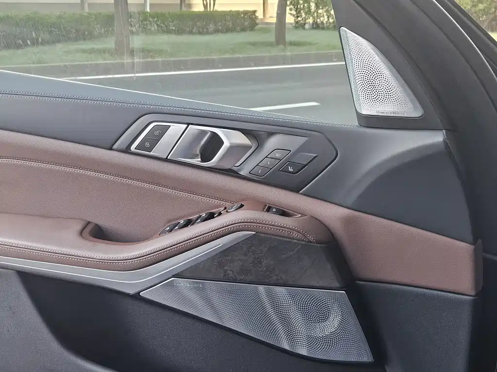BMW X5 (Import) — миниатюра 19