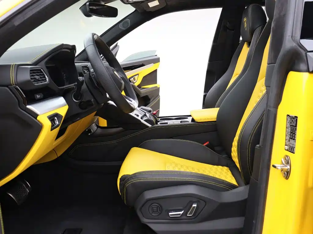 Lamborghini Urus — миниатюра 2