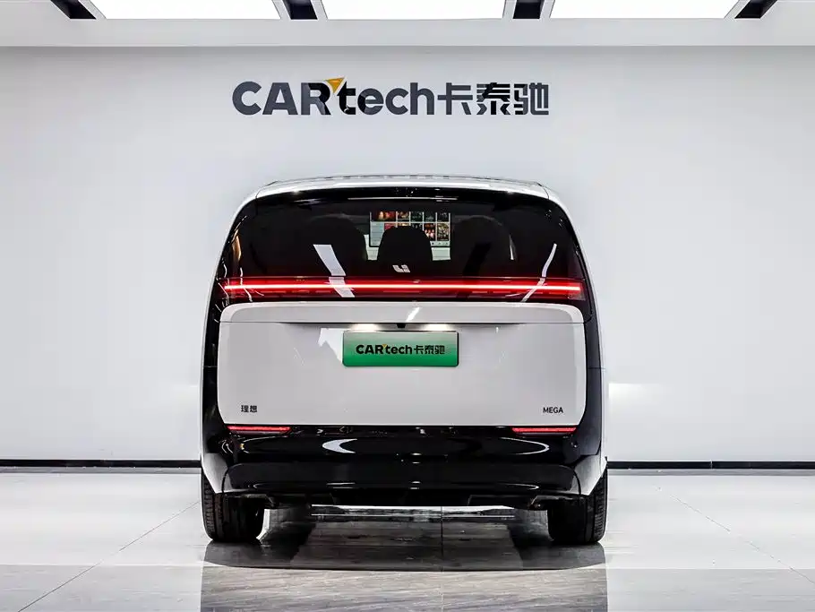 Li Auto MEGA 2025 Ultra