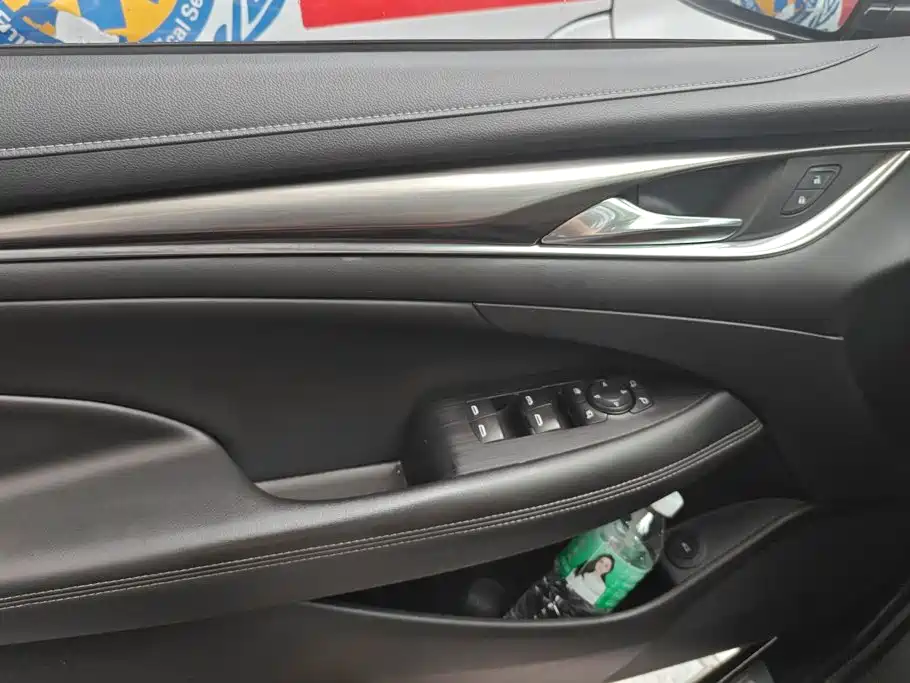 Buick LaCrosse — миниатюра 7
