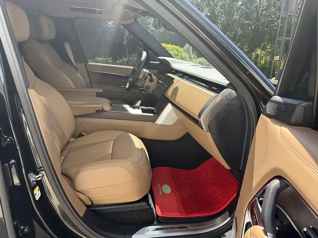 Land Rover Range Rover — миниатюра 9