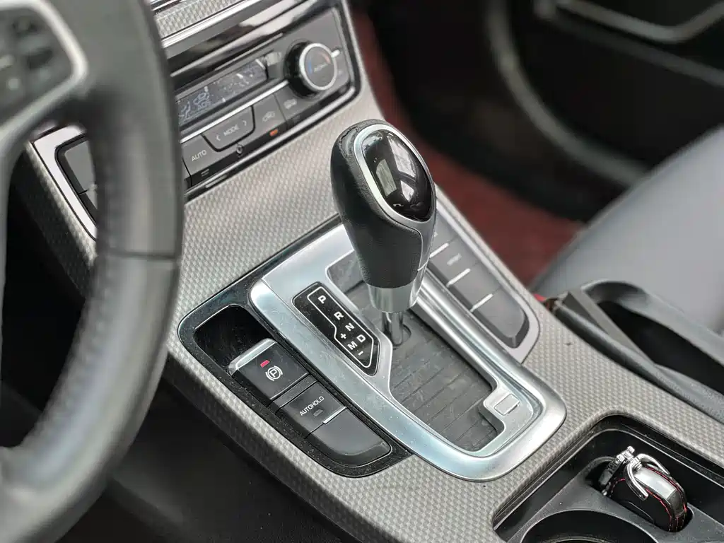 Geely Emgrand GS — миниатюра 3