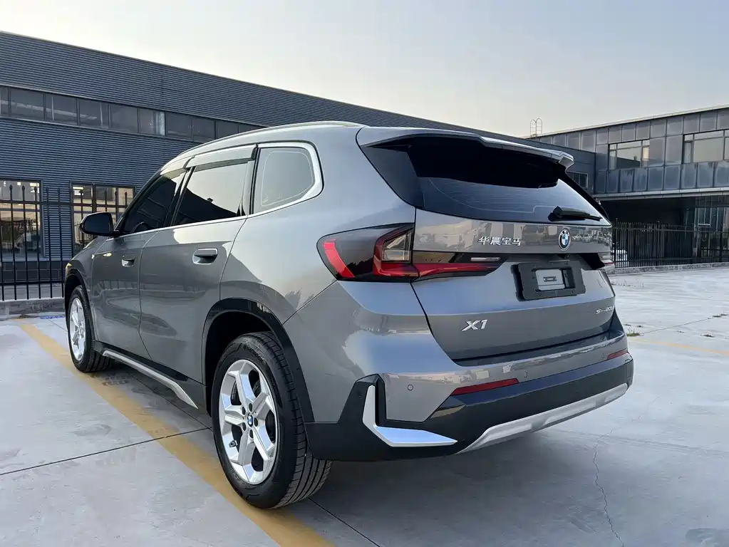 BMW X1 — миниатюра 4