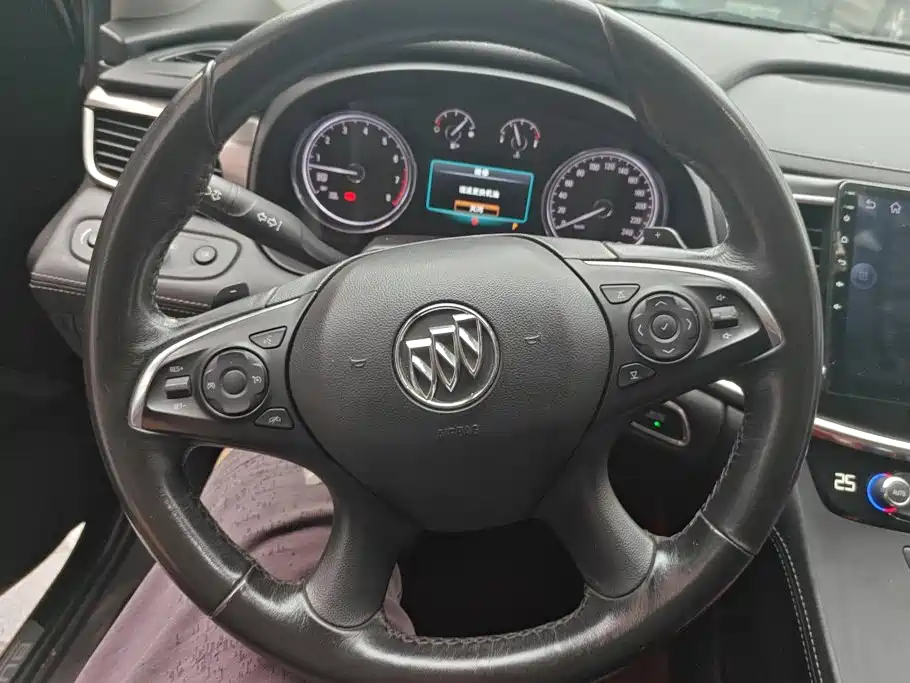 Buick LaCrosse — миниатюра 15