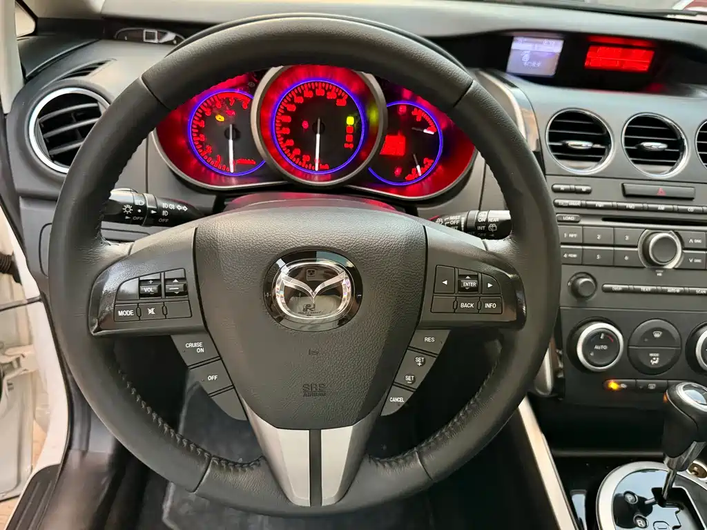 Mazda CX-7 — миниатюра 8