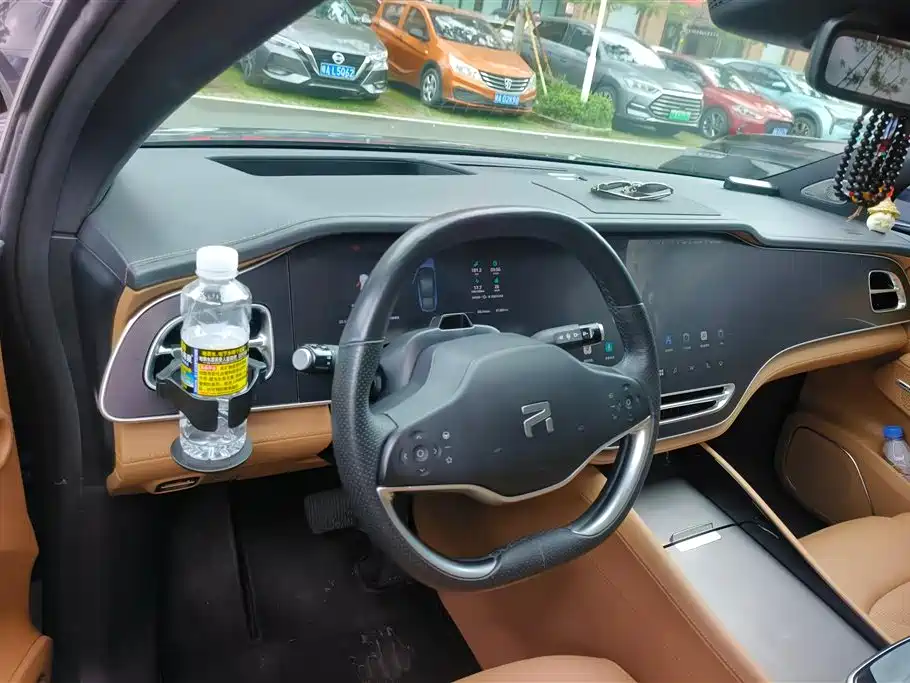 RISING AUTO FEIFAN R7