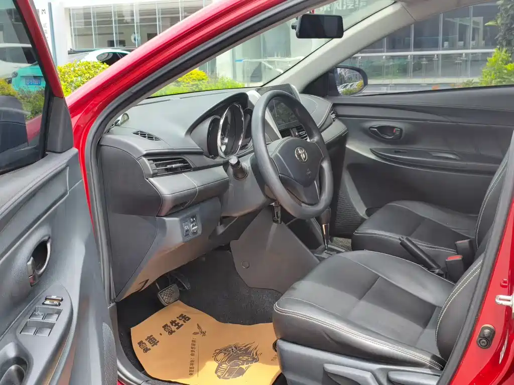 Toyota Vios — миниатюра 4