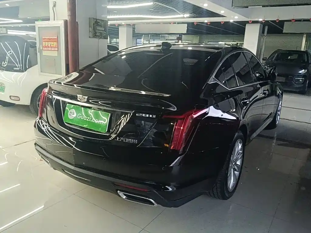 Cadillac CT5 — миниатюра 7