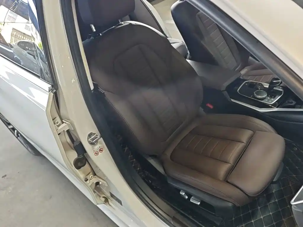 BMW 3 Series — миниатюра 25