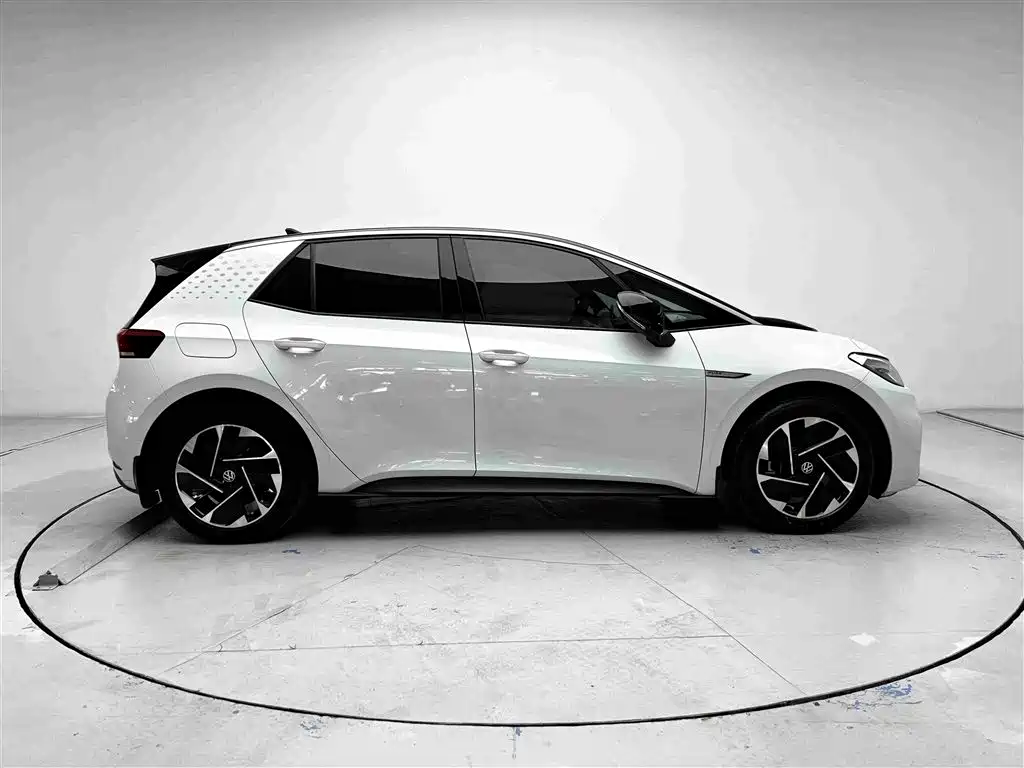 Volkswagen ID.3 — миниатюра 16