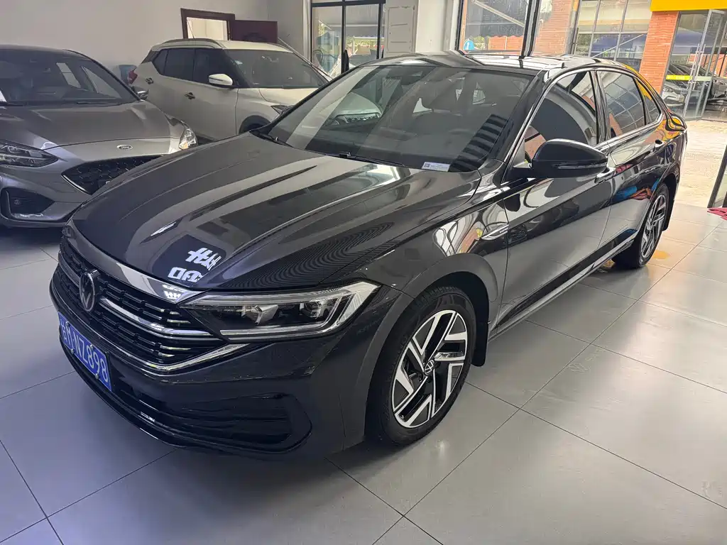 Volkswagen Sagitar 2025