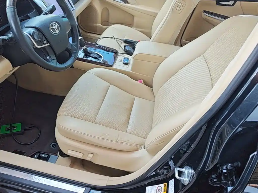 Toyota Camry — миниатюра 15
