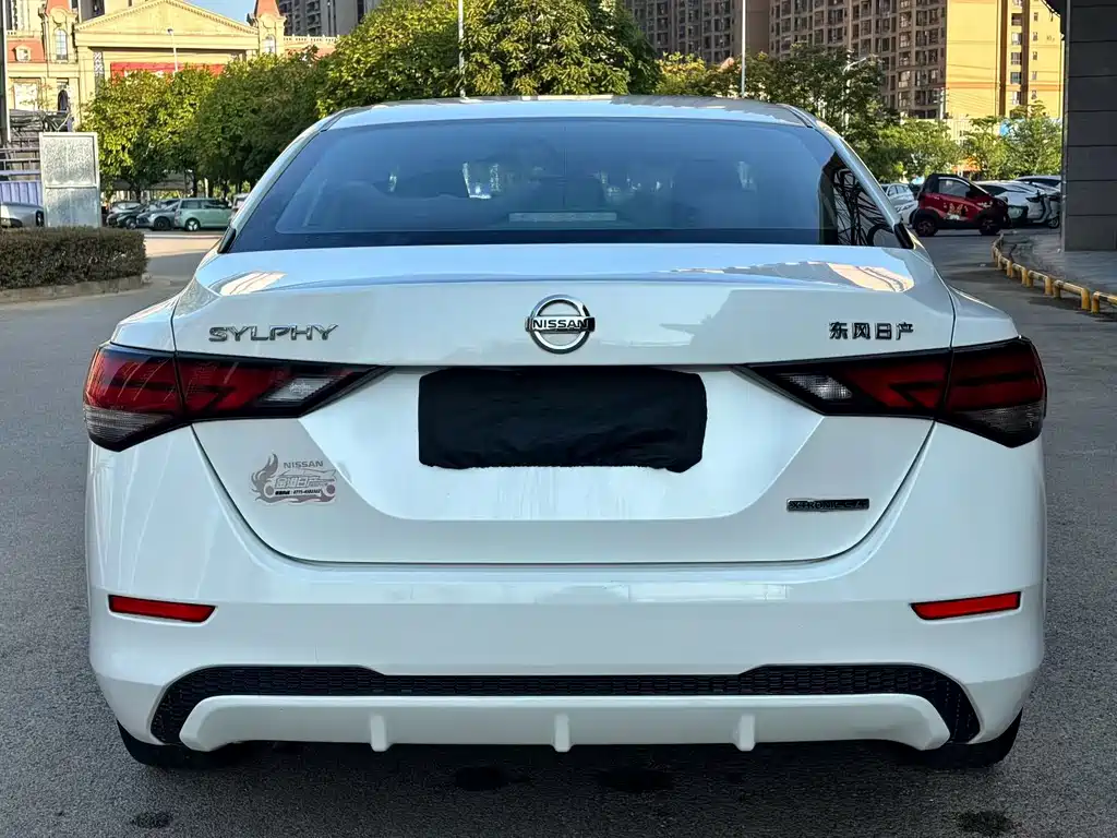 Nissan Sylphy — миниатюра 4