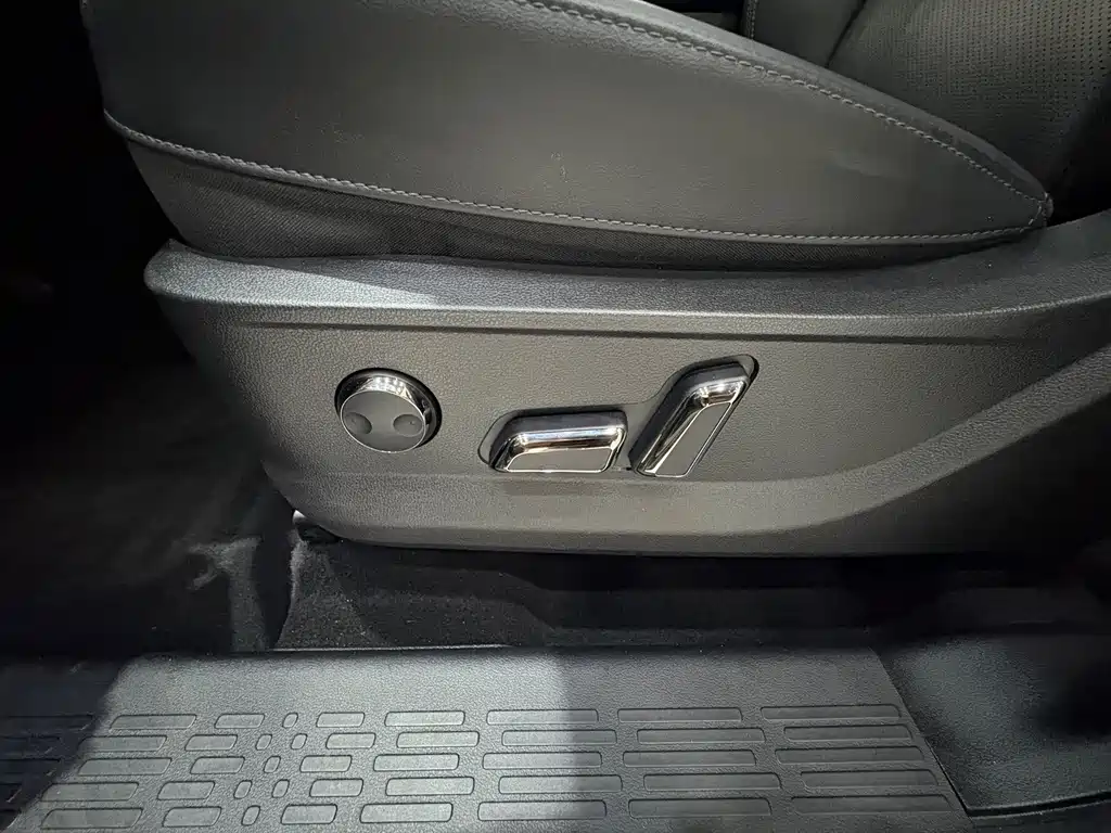 Haval Menglong New Energy — миниатюра 8