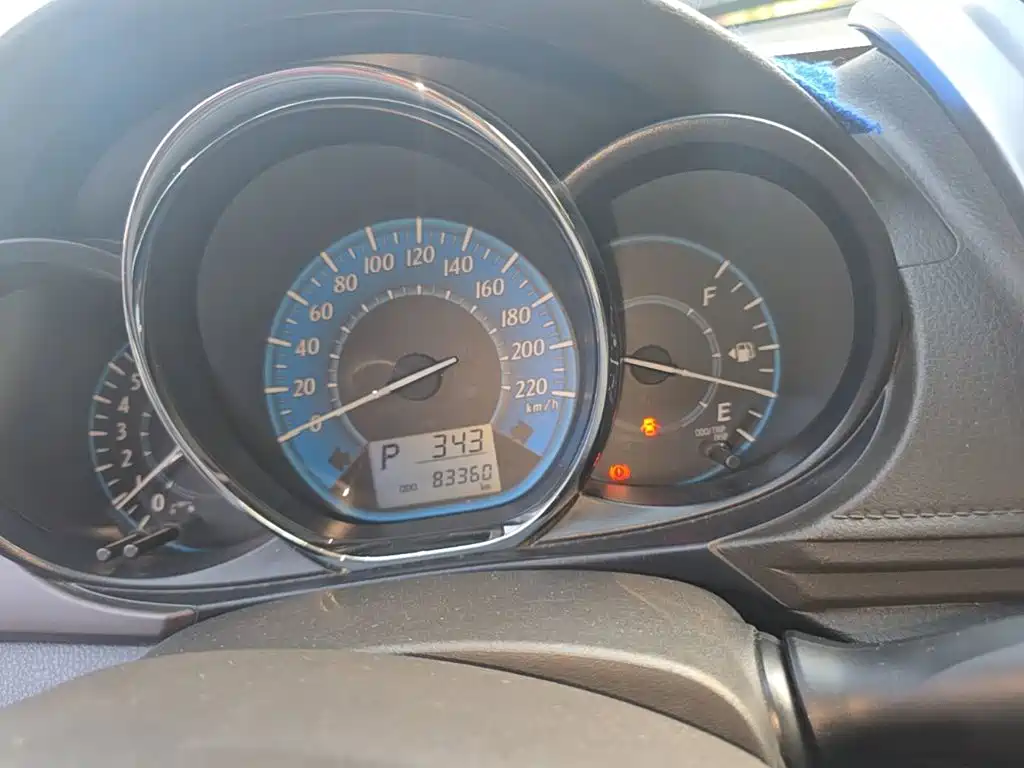 Toyota Yaris L — миниатюра 12
