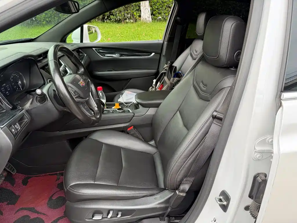 Cadillac XT5 — миниатюра 8