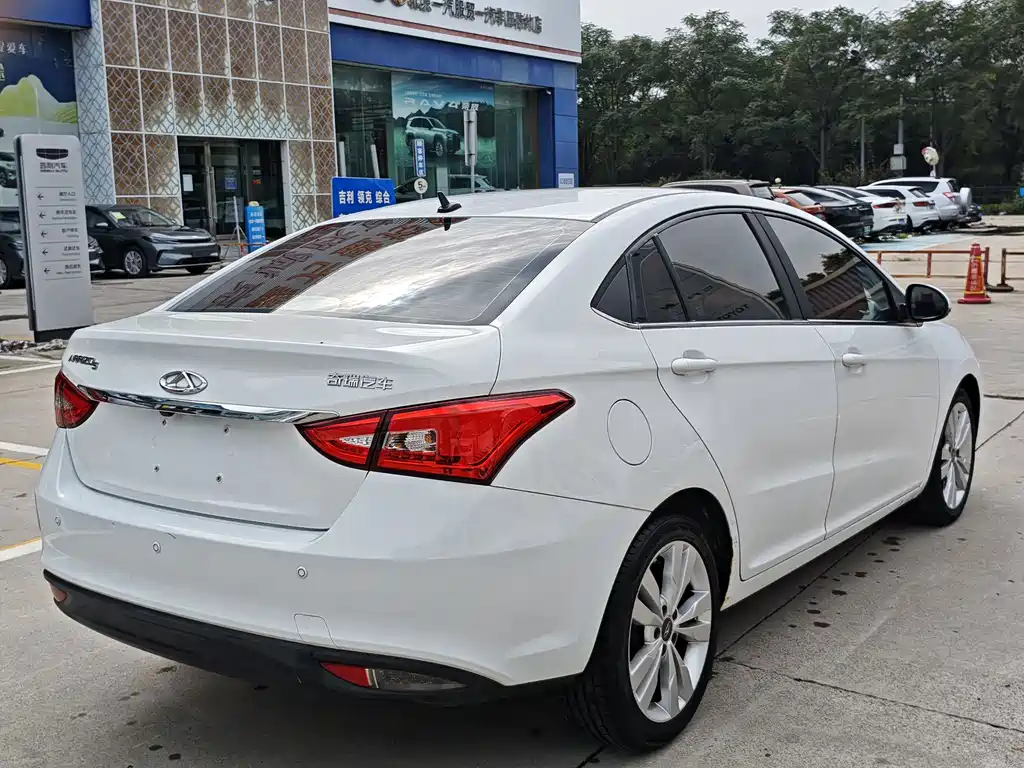 Chery Arrizo 5 — миниатюра 3