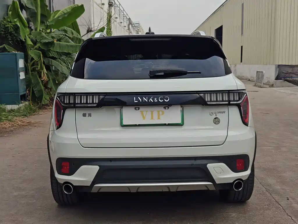 Lynk & Co 01 EM-P — миниатюра 5