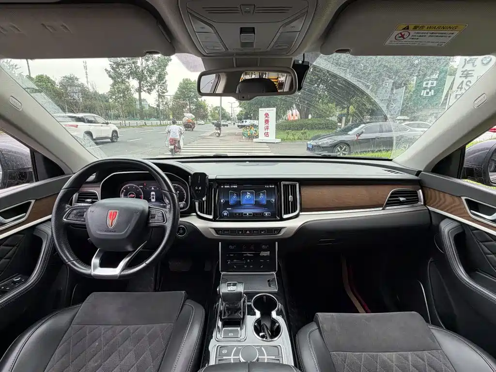 Hongqi Hongqi HS7 — миниатюра 13