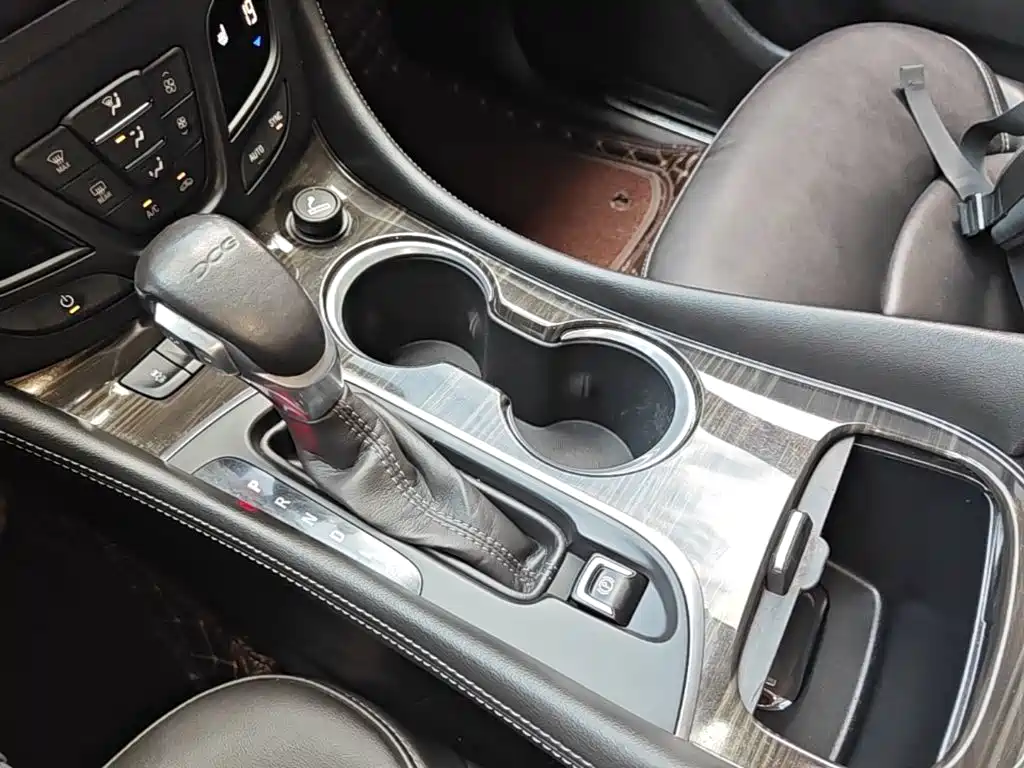 Buick Envision Plus — миниатюра 14