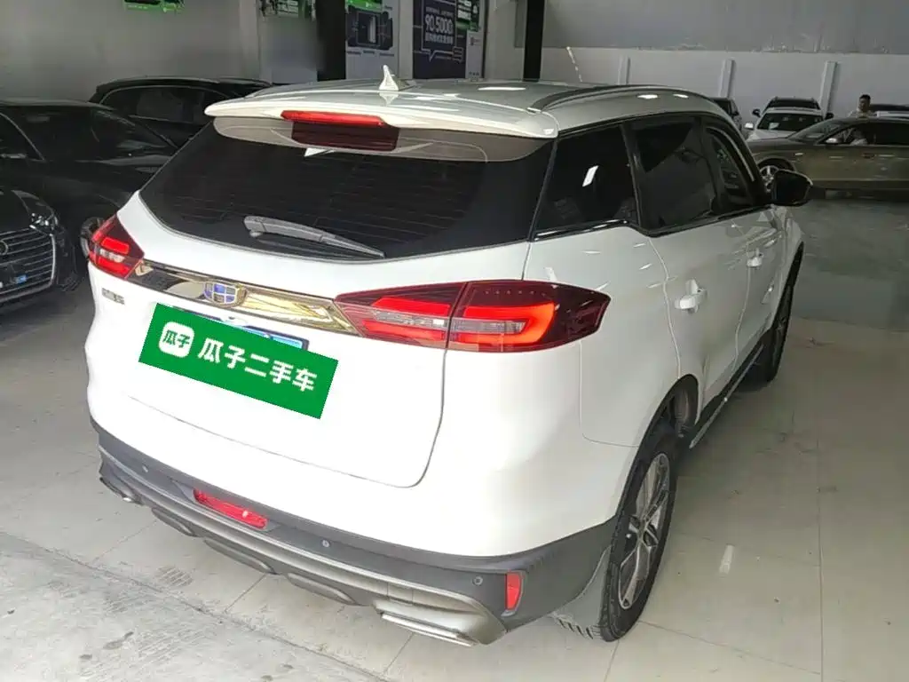 Geely Boyue — миниатюра 7