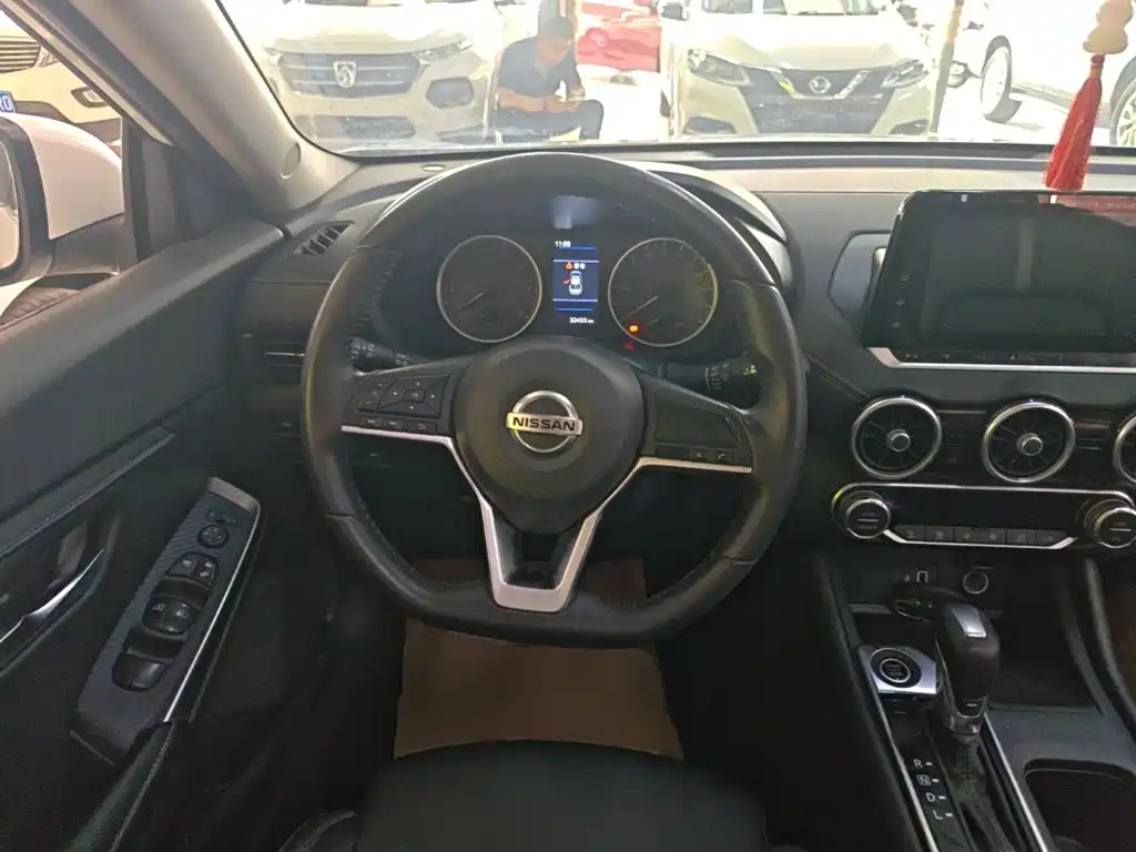 Nissan Sylphy — миниатюра 11
