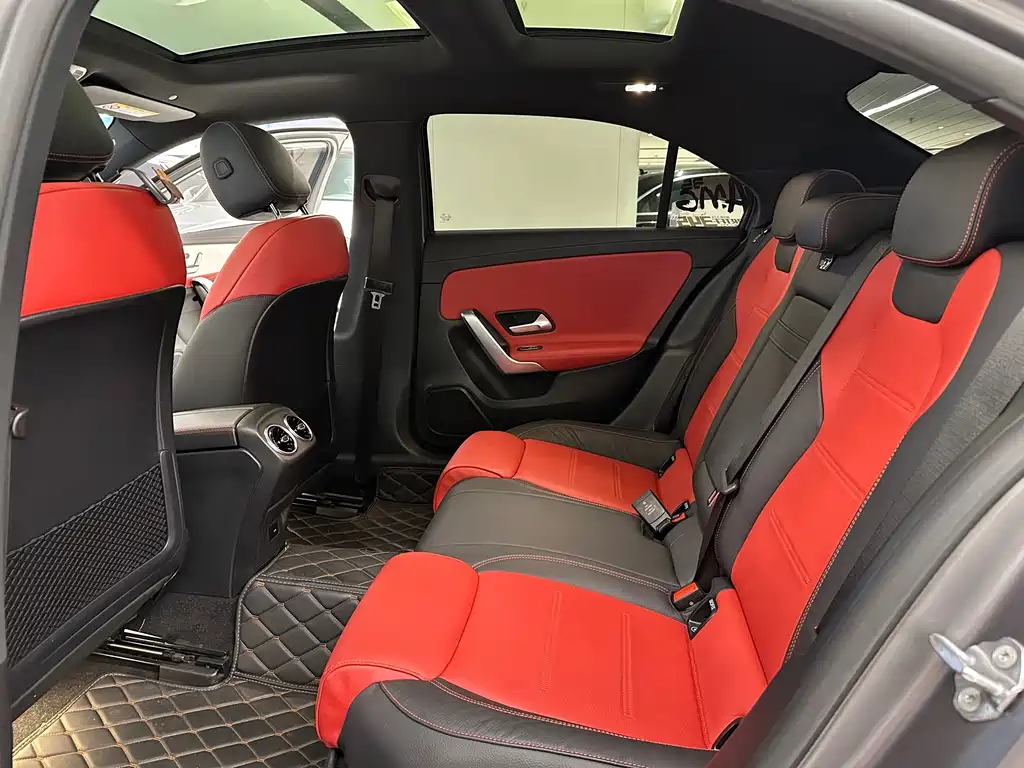 Mercedes-Benz A-Class AMG — миниатюра 13
