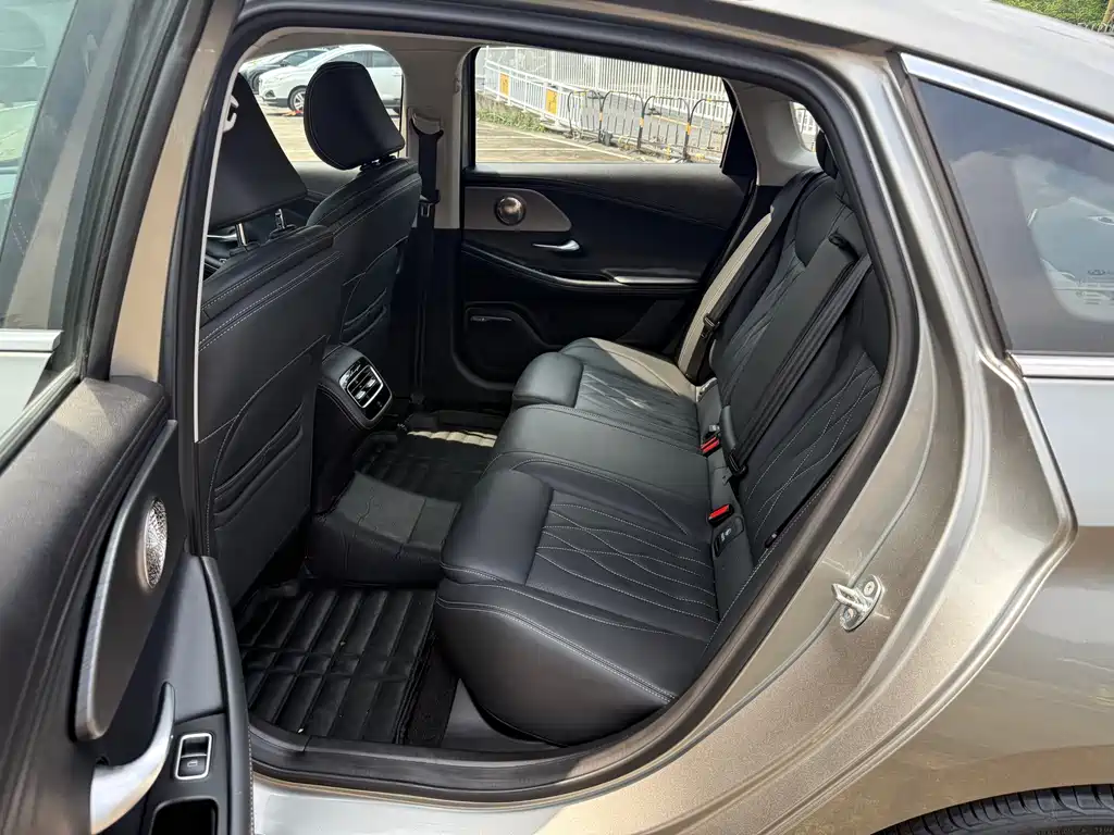 Chery Arrizo 8 — миниатюра 7