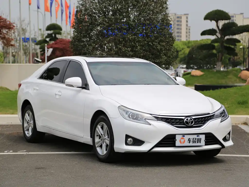 Toyota Reiz — миниатюра 3