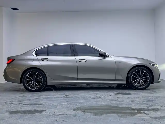 BMW 3 Series — миниатюра 8