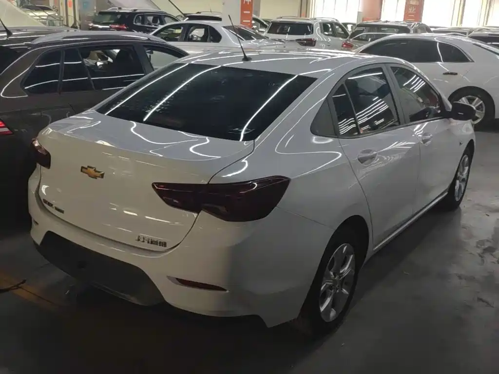 Chevrolet Cavalier — миниатюра 7
