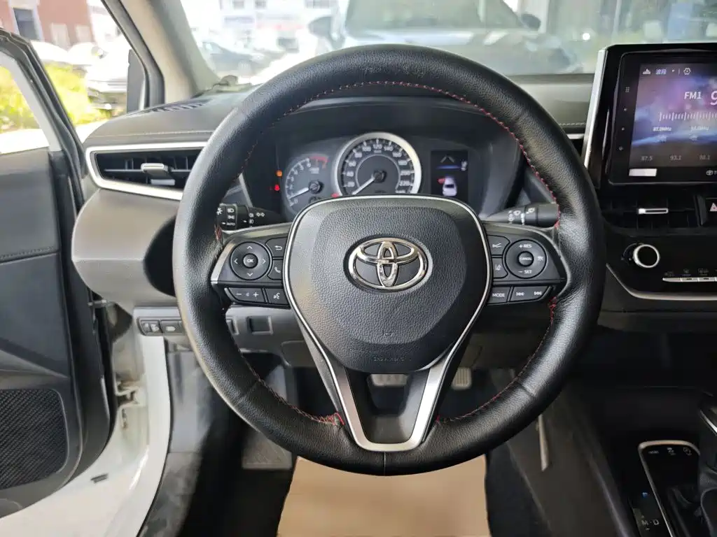 Toyota Corolla — миниатюра 11