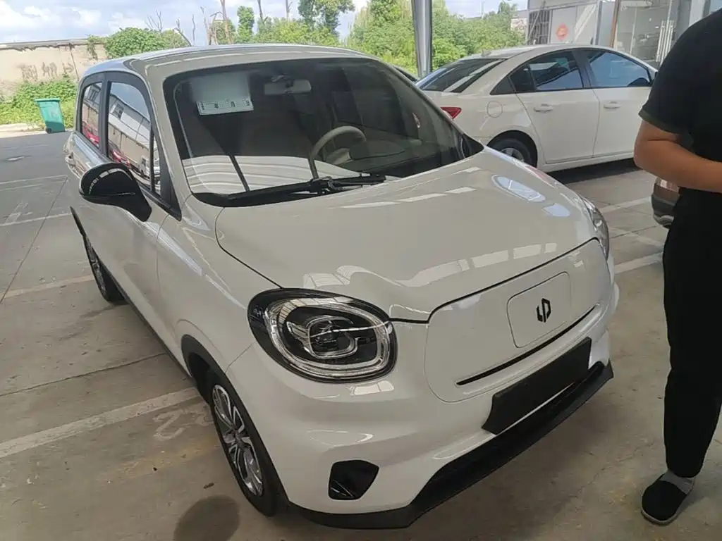 Leapmotor Leapmotor T03 — миниатюра 4