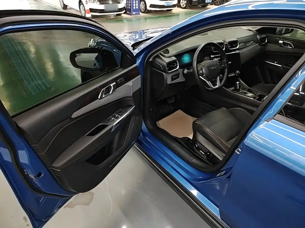 Lynk & Co 02 — миниатюра 16