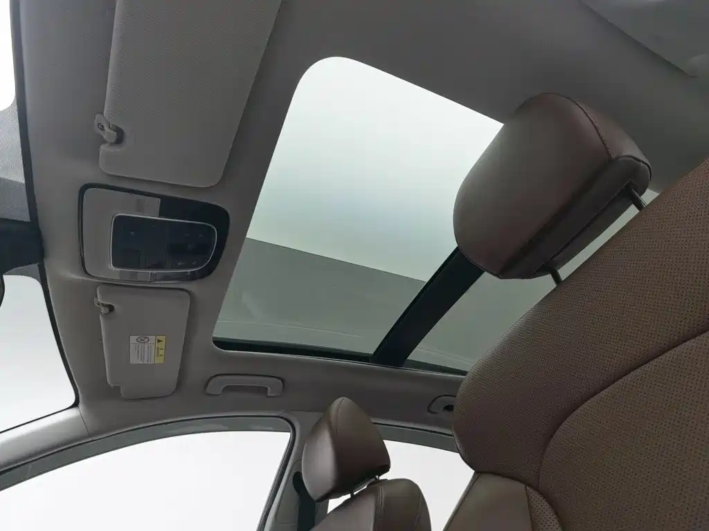 Hyundai Mistra — миниатюра 14