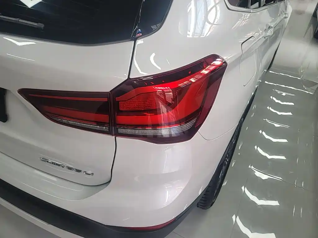 BMW X1 — миниатюра 8