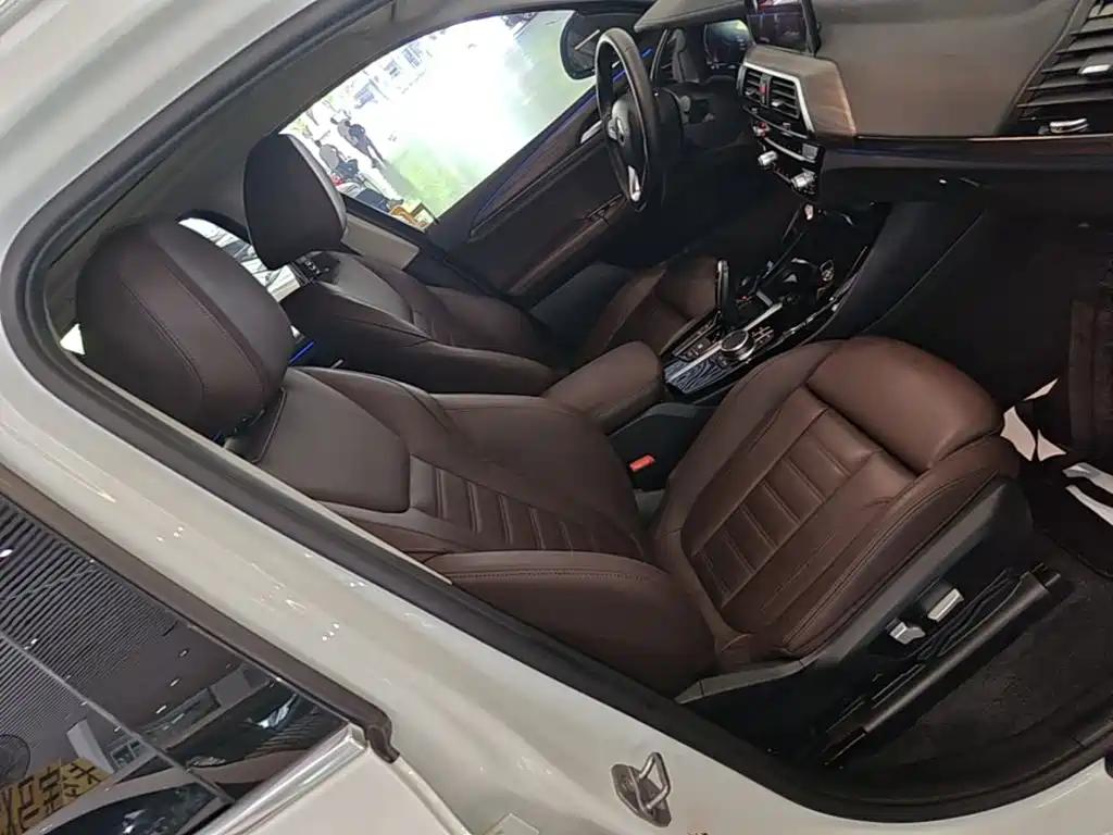 BMW X3 — миниатюра 20