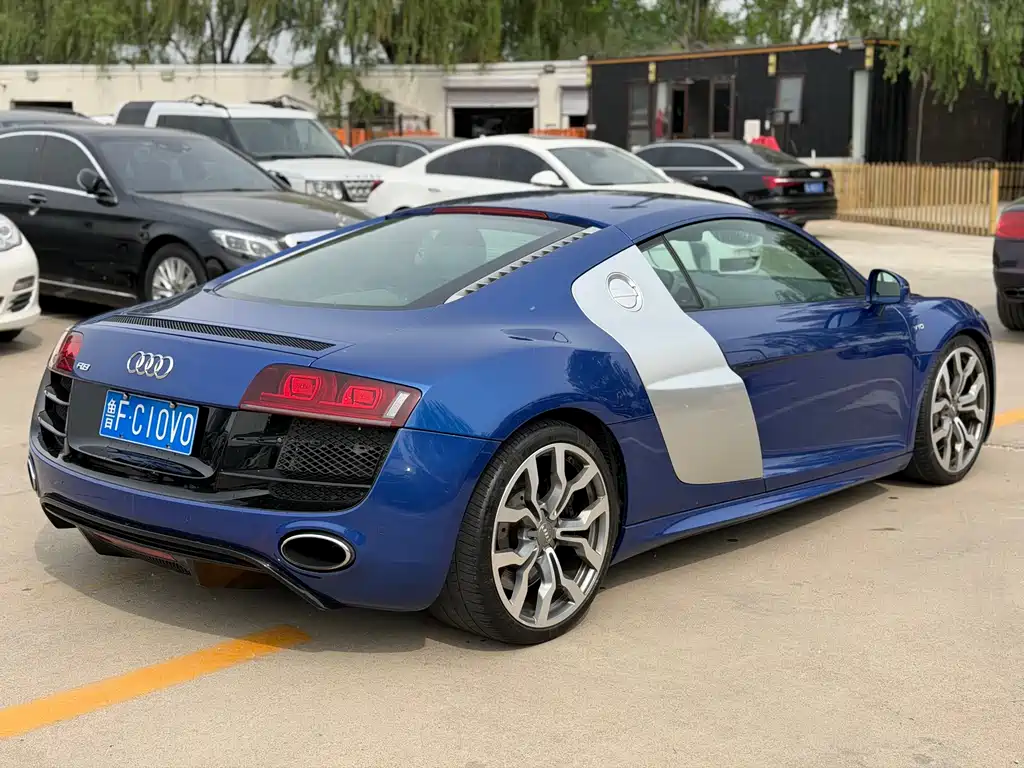 Audi R8 2012 5.2 FSI quattro