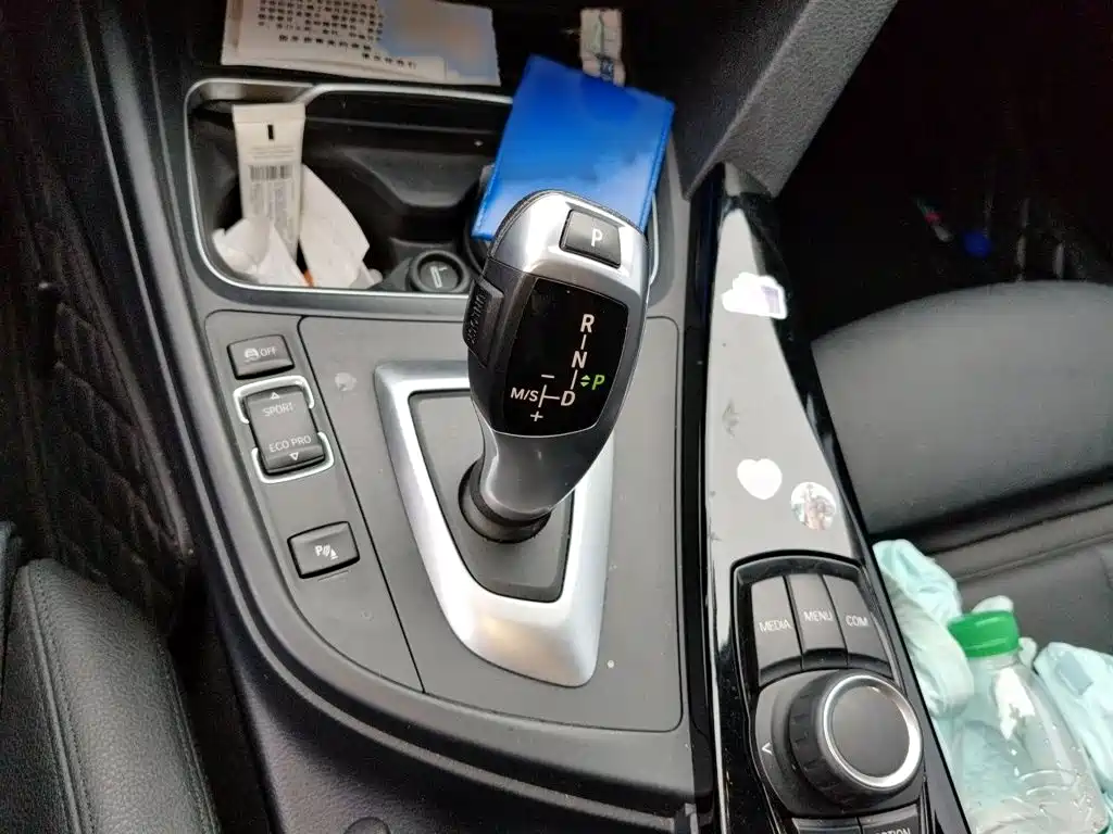 BMW 3 Series — миниатюра 7