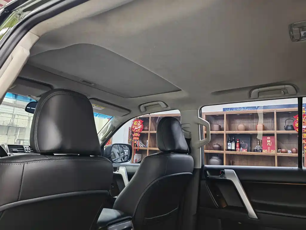 Toyota Land Cruiser Prado 2016 3.5L AT TX