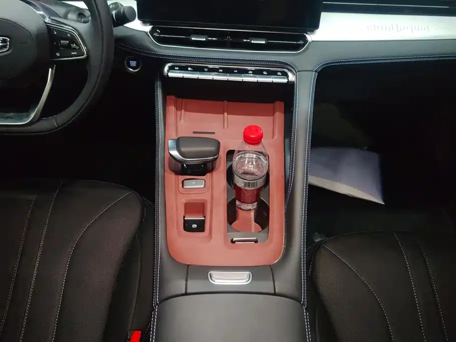 Geely Xingrui — миниатюра 16