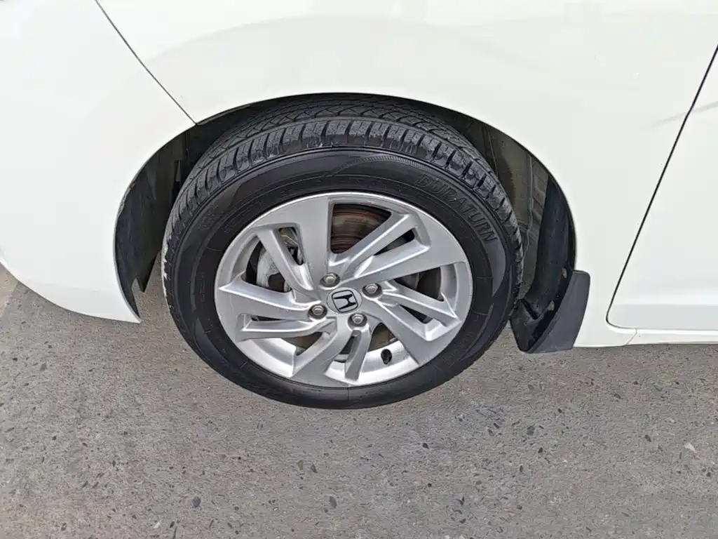 Honda Fit — миниатюра 23