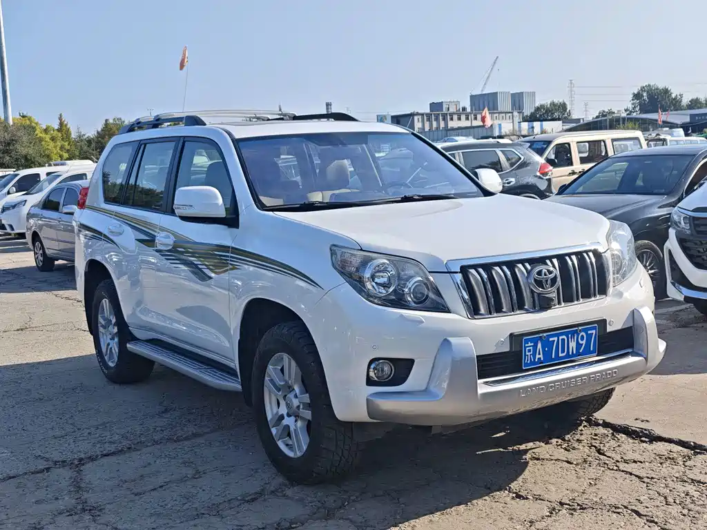 Toyota Prado — миниатюра 6