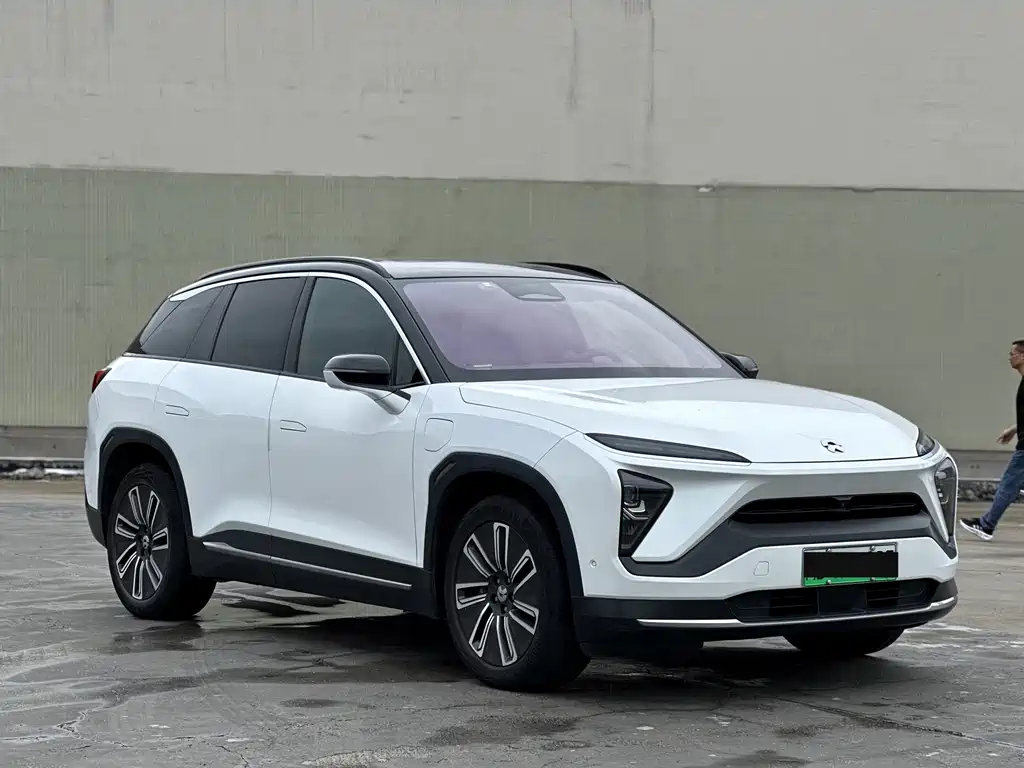 NIO ES6 — миниатюра 3